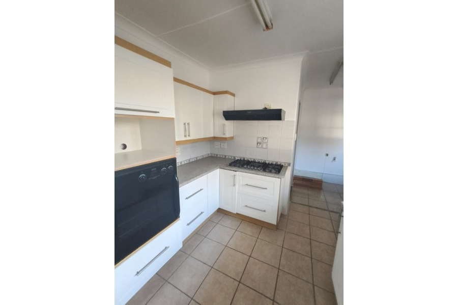 To Let 3 Bedroom Property for Rent in Beacon Bay Eastern Cape